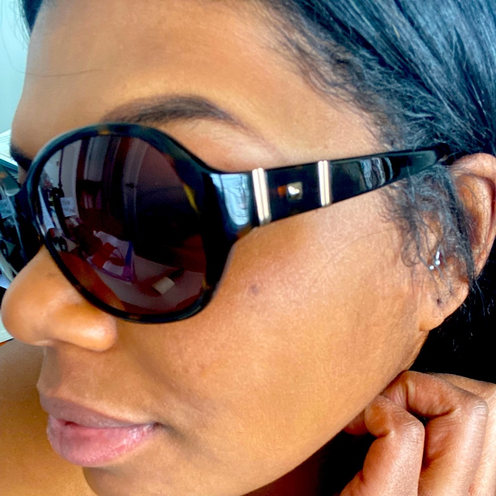 Sunglasses - Picture 4 of 4